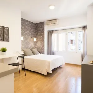 Lu&cia Malagueta 2 , Málaga Spagna